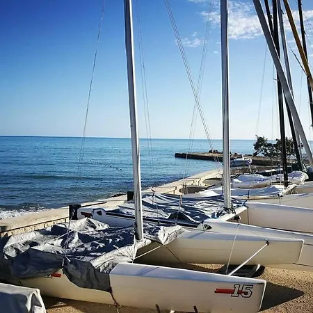 Semesterbostad A... Mare Sicilia